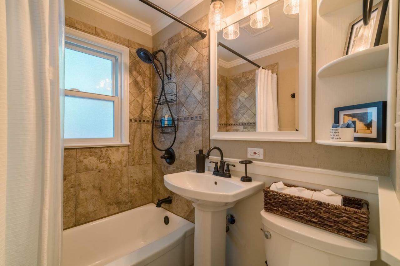 Italian Style In Old Town With Private Hot Tub Villa Fort Collins Dış mekan fotoğraf