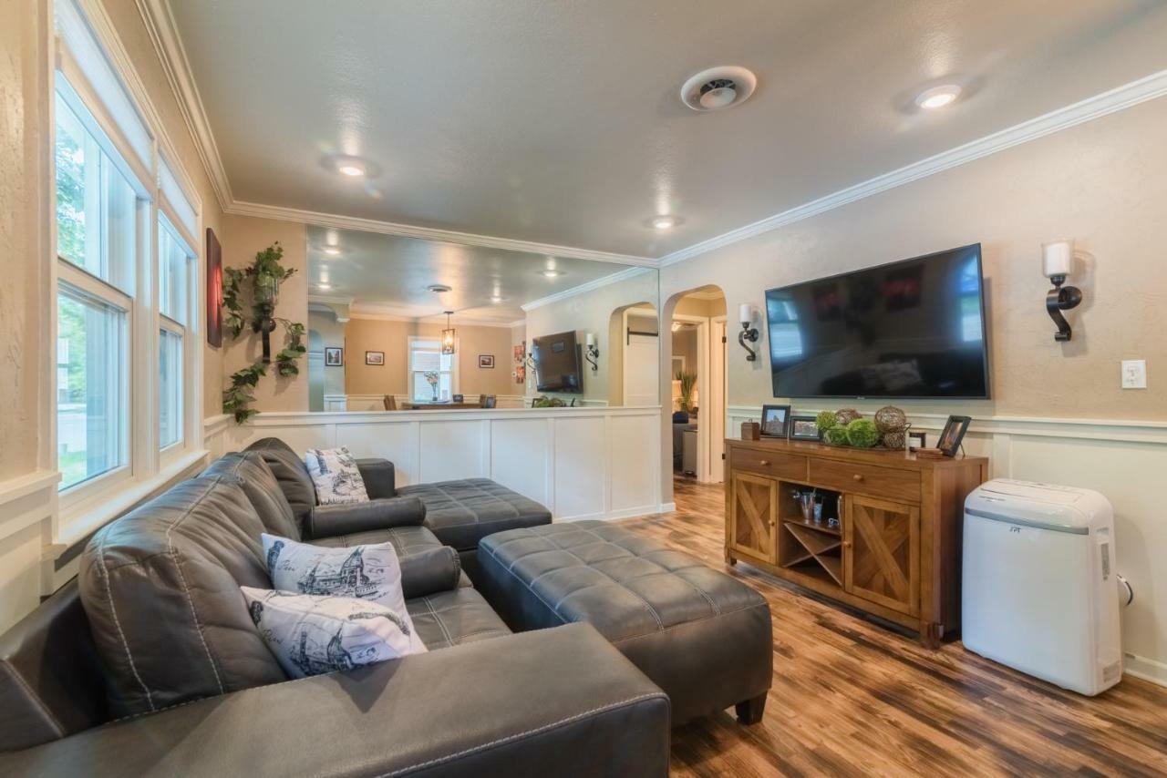 Italian Style In Old Town With Private Hot Tub Villa Fort Collins Dış mekan fotoğraf